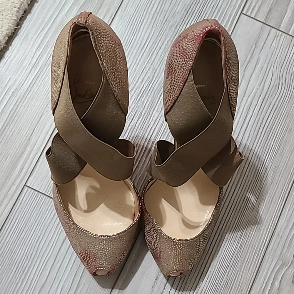 Louboutin Gold Heels - Picture 2 of 8